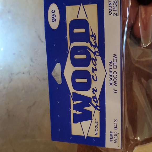 Wood Crow 6" Crafting Supply (48 packages/96 pieces) - Picture 2 of 4